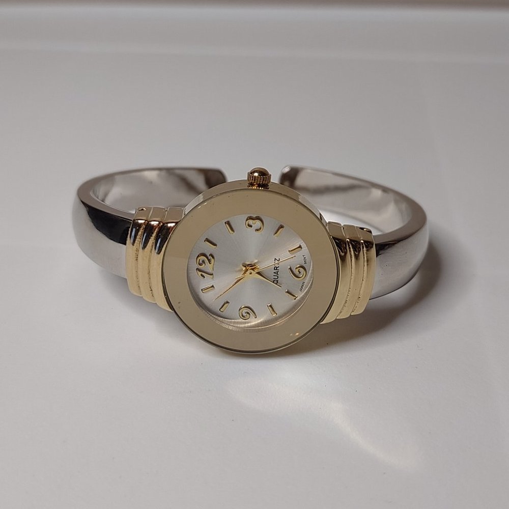 Two Tone Metal Analog Watch